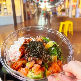 Ginzaro Sushi - Salmon Bowl - Sushi Bars Near Me - Dallas, Texas Ginzaro Sushi - Salmon Bowl - Sushi Bars Near Me - Dallas, Texas
