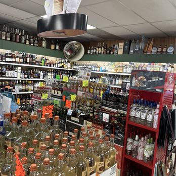Lincoln Square Liquors - Beer, Wine & Spirits Near Me - Oakland, California Lincoln Square Liquors - Beer, Wine & Spirits Near Me - Oakland, California