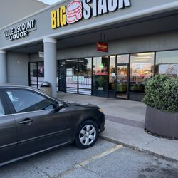 Big Stack Burger - Exterior
