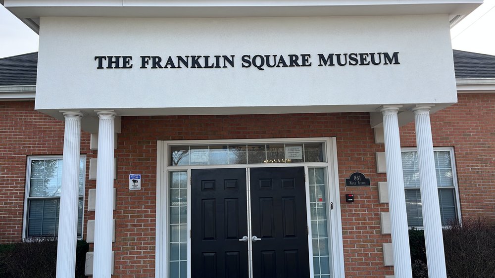 FRANKLIN SQUARE MUSEUM Updated August 2024 861 Naple Ave, Franklin