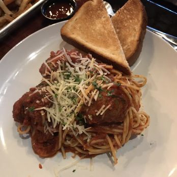 Pat and Gracie's - The Sunday special - spaghetti and meatballs - American Near Me - Columbus, Ohio