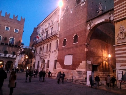 Piazza dei Signori by null