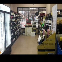 Oneida Liquors