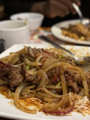The Wok Chinese Cuisine by null