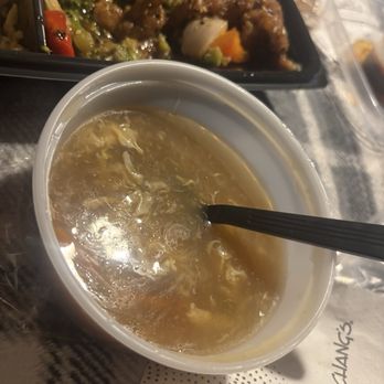 P.F. Chang's - Sesame Chicken*Egg Drop Soup - Asian Fusion Near Me - Rancho Mirage, California