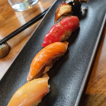 Omakase Box - 7 Piece Chef's Nigiri & Handroll Set - Sushi Bars Near Me - Chicago, Illinois