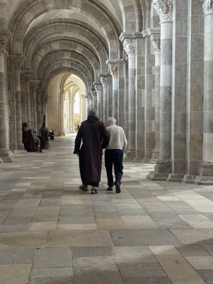 Basilique de Vézelay by null