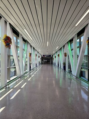 San Antonio International Airport by null