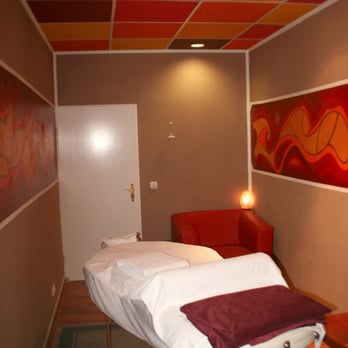 Spannungsausgleich - Kleiner Massageraum - Massage Near Me - Berlin, BE Spannungsausgleich - Kleiner Massageraum - Massage Near Me - Berlin, BE
