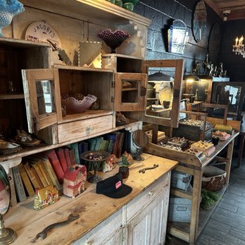 Jacoby's Restaurant & Mercantile - Gift shop - New American Near Me - Austin, Texas Jacoby's Restaurant & Mercantile - Gift shop - New American Near Me - Austin, Texas