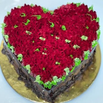 Baker’s Inn - Cakes per their site - Bakeries Near Me - Centennial, Colorado