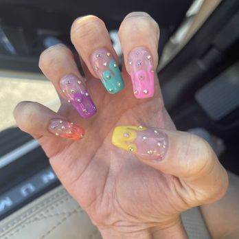 Adoring Nails - Nail Technicians Near Me - Walnut Creek, California