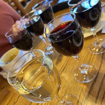 Biltmore Stable Cafe - Wine flight - American Near Me - Asheville, North Carolina Biltmore Stable Cafe - Wine flight - American Near Me - Asheville, North Carolina