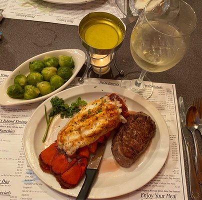 Abbey's Restaurant & Lounge by null