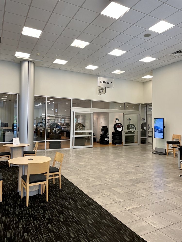 BMW OF Updated September 2024 15802 Wayzata Blvd