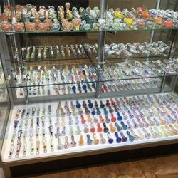 Belmont Smoke Shop - Small Pipes