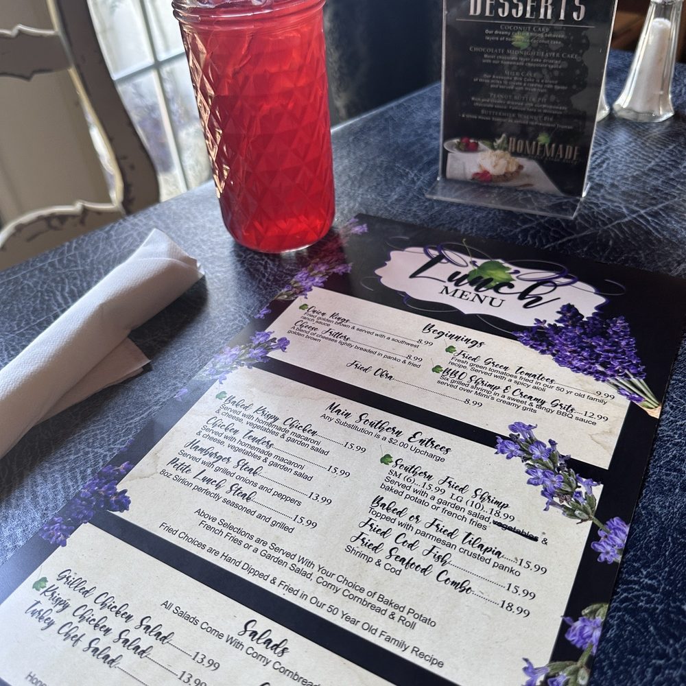 The Ivy House Restaurant - Menu with raspberry lemonade - Southern Near Me - Williston, Florida The Ivy House Restaurant - Menu with raspberry lemonade - Southern Near Me - Williston, Florida