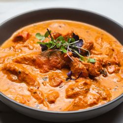 Naan & Curry - Butter Chicken