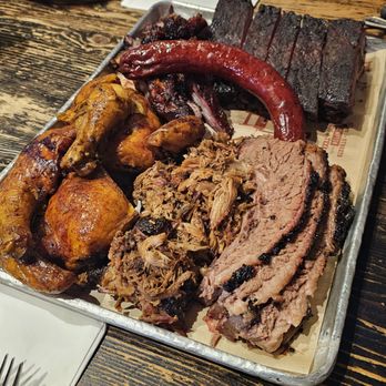 Bludso's BBQ - Bludso's Tray. Plus sides. - Barbeque Near Me - Los Angeles, California Bludso's BBQ - Bludso's Tray. Plus sides. - Barbeque Near Me - Los Angeles, California