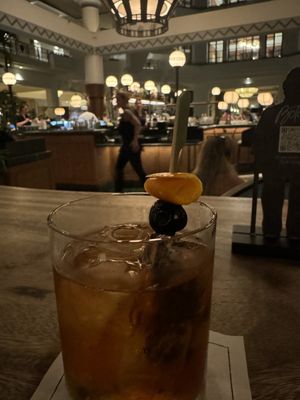 Botero Lounge by null