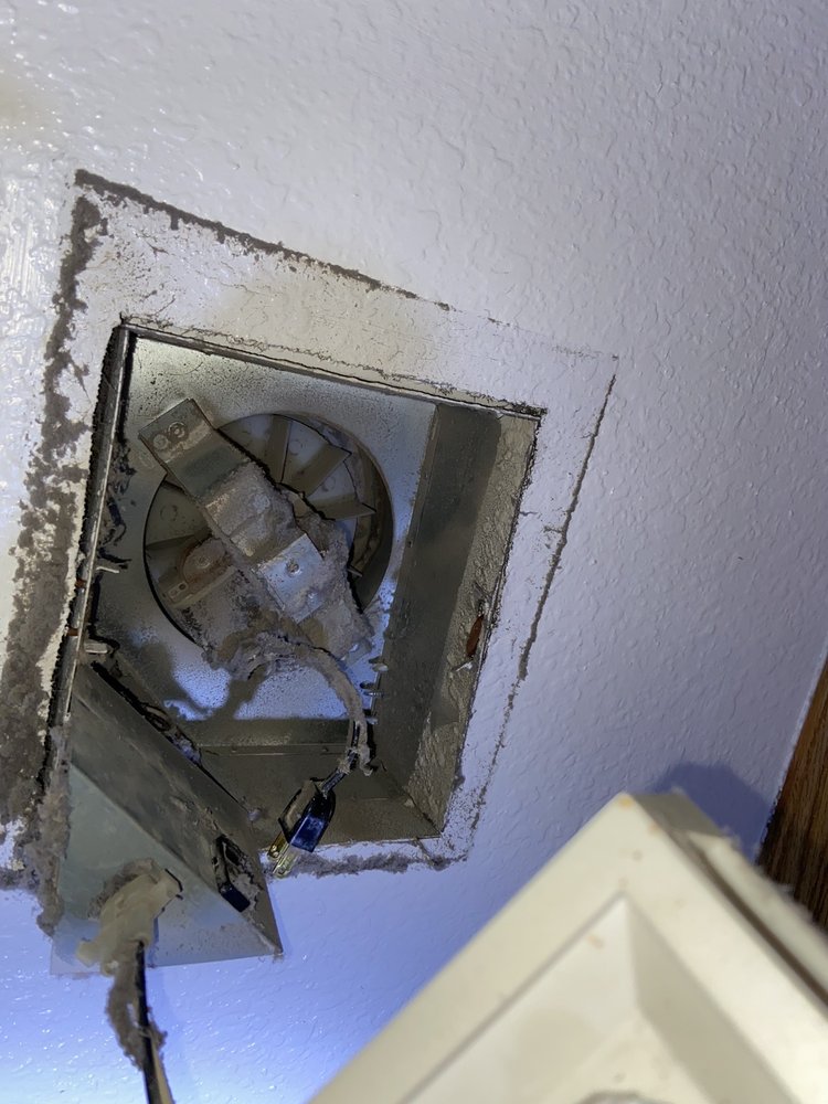 Slide of Bohbee’s Handyman Service