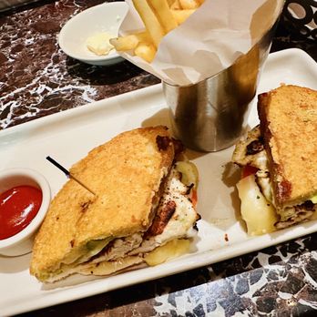 Grand Lux Cafe - Chicken bacon melt - Desserts Near Me - Las Vegas, Nevada