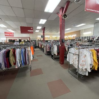 Idaho Youth Ranch - Huge selection of clothes - Thrift Stores Near Me - Boise, Idaho Idaho Youth Ranch - Huge selection of clothes - Thrift Stores Near Me - Boise, Idaho