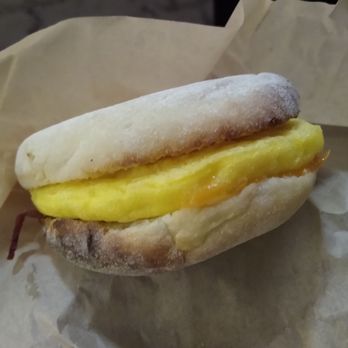 Best Western Plus Otonabee Inn - Breakfast sandwich - Hotels Near Me - Peterborough, Ontario Best Western Plus Otonabee Inn - Breakfast sandwich - Hotels Near Me - Peterborough, Ontario