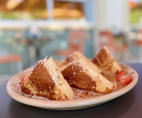 Snooze, an A.M. Eatery by null