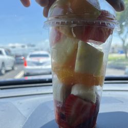 La Frutera - A sad fruit cup.
