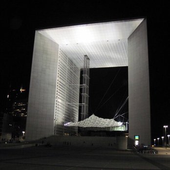 Hilton Paris la Défense - Amazing building next to hotel - Hotels Near Me - Puteaux, 92 Hilton Paris la Défense - Amazing building next to hotel - Hotels Near Me - Puteaux, 92