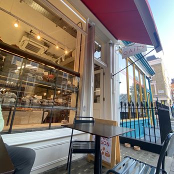 GAIL's Bakery - Pimlico - Exterior - Bakeries Near Me - London, XGL GAIL's Bakery - Pimlico - Exterior - Bakeries Near Me - London, XGL