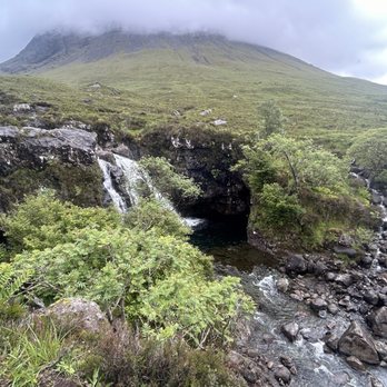WOW Scotland Tours - Fairy Pools in the Isle of Skye - Tours Near Me - Inverness, HLD WOW Scotland Tours - Fairy Pools in the Isle of Skye - Tours Near Me - Inverness, HLD