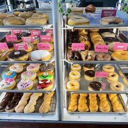 Inside / Donuts