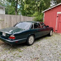 Tint Solutions - Jaguar with 20%