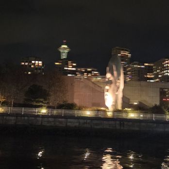AQUA by El Gaucho - View outside - Seafood Near Me - Seattle, Washington