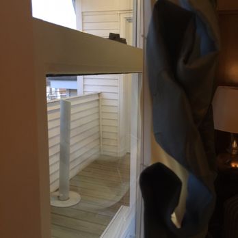 Danfords - Oh hey neighbor, don't mind the view of our bed on our wedding night! - Hotels Near Me - Port Jefferson, New York