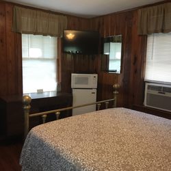 Edisto Motel - Queen cabin