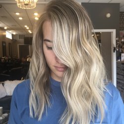 The Beauty Bar - Cut and color by Nicole Rayment @colechrisray