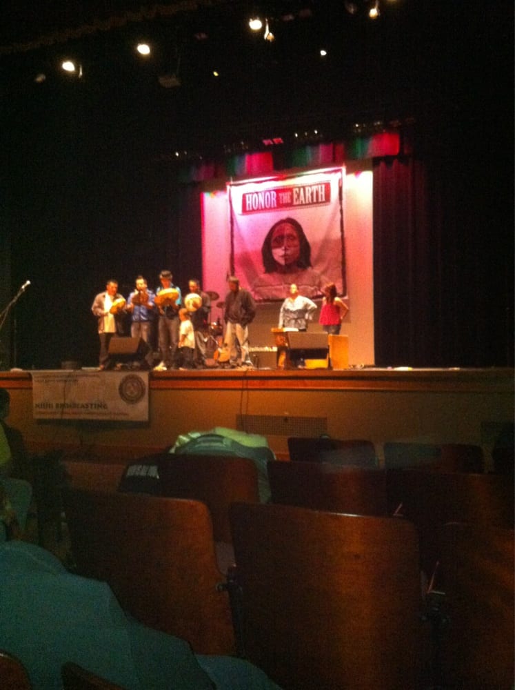 HISTORIC HOLMES THEATRE Updated September 2024 826 Summit Ave, Detroit Lakes, Minnesota