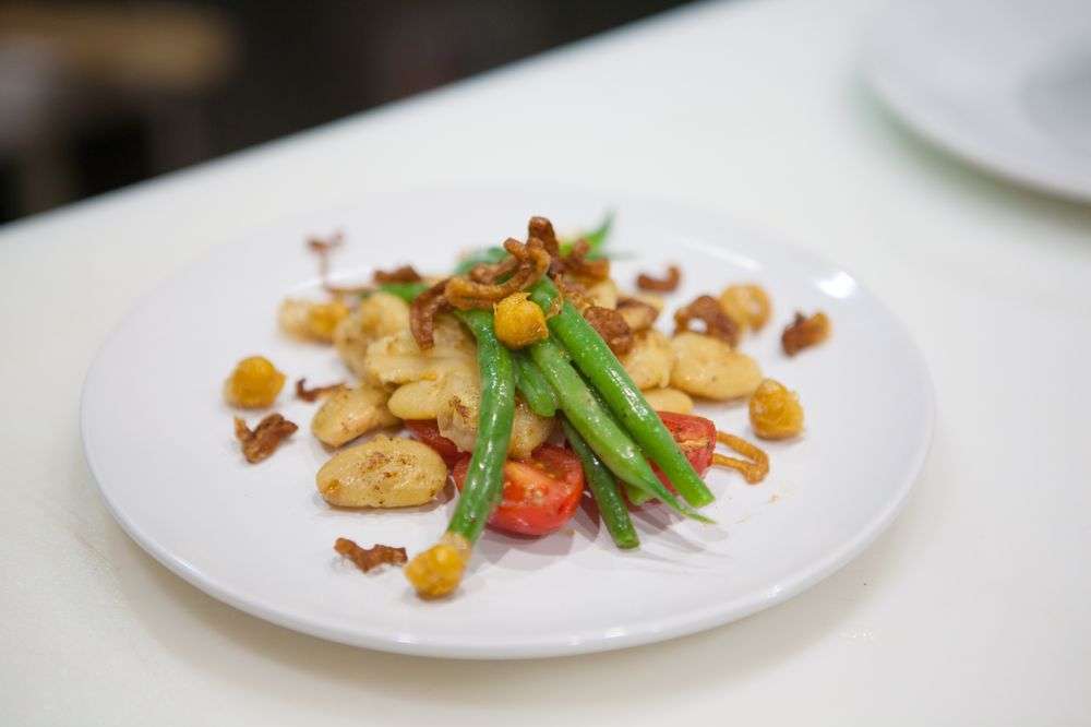 RÚMÍ CAFÉ & HOOKAH LOUNGE Updated October 2024 23 Reviews 1881