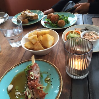 The Pig & Tail - Tuna skewers, rosemary & sea salt roasties, potted smoked salmon pot, sweet pea & mint risotto balls & pork & chicken in pastry - Bars Near Me - Birmingham, XWM
