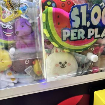 Tea Box Cafe - Claw machine game inside - Coffee & Tea Near Me - Lancaster, California