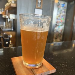 Harbor Trail Brewing Company - Pelican Hook # 1...