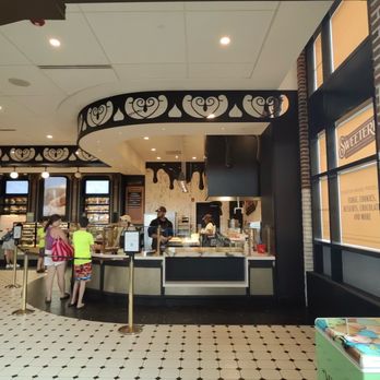 Hershey's Chocolate World - Kids Activities Near Me - Hershey, Pennsylvania