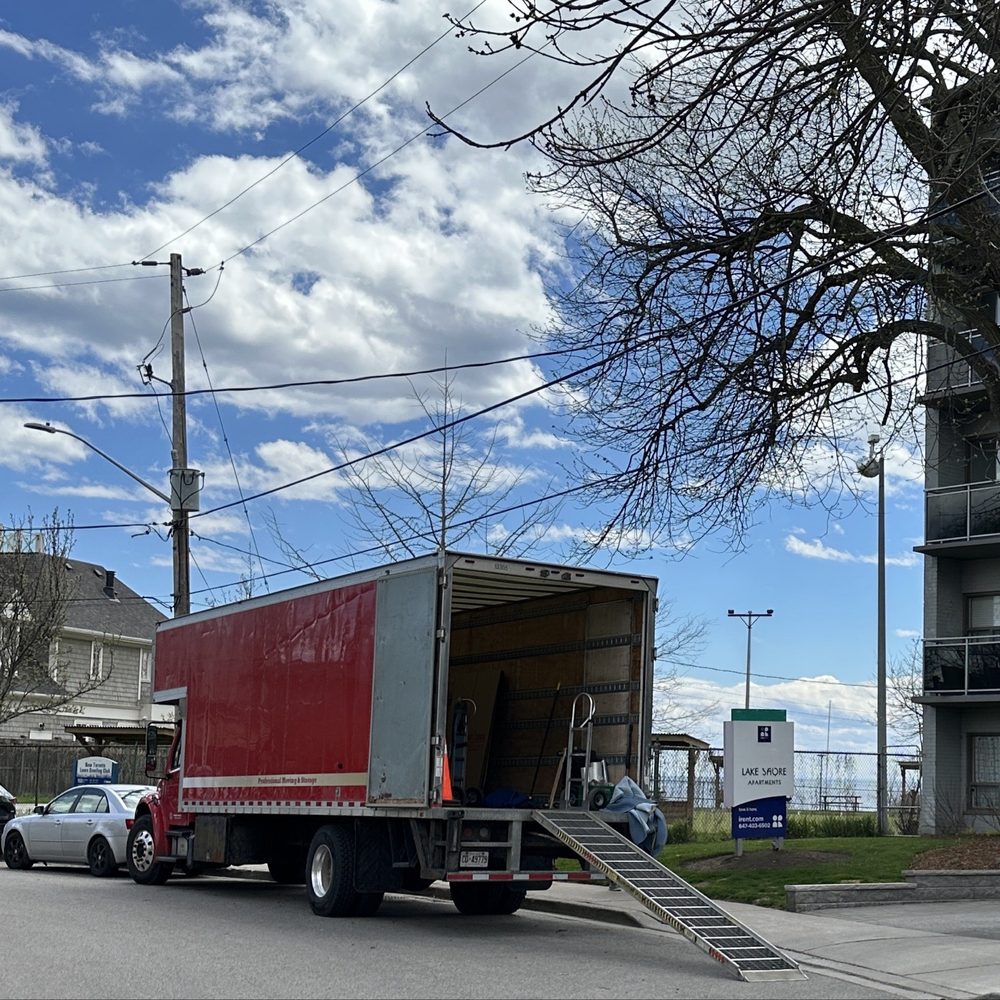 ViKtoria Professional Movers - Moving in - Movers Near Me - Etobicoke, Ontario