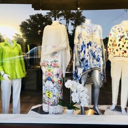 Giuliana Montecito - Sportswear and cocktail dresses!