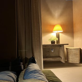 Holself - Cryotherapy Near Me - Arden-Arcade, California