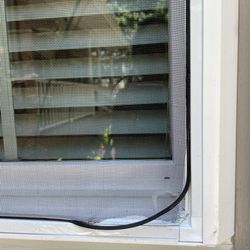 Lowe's Home Improvement - 2nd defective screen