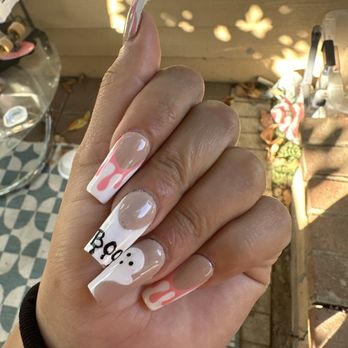 Topline Nails and Lashes - 130$ nails definitely over priced and not the best looking nails for 130$ im so upset - Nail Salons Near Me - Pico Rivera, California Topline Nails and Lashes - 130$ nails definitely over priced and not the best looking nails for 130$ im so upset - Nail Salons Near Me - Pico Rivera, California